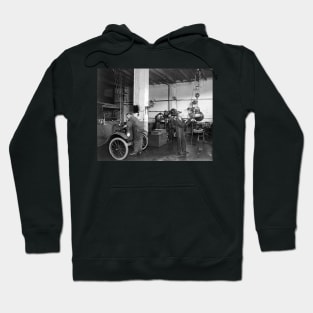 Auto Repair Shop, 1920. Vintage Photo Hoodie